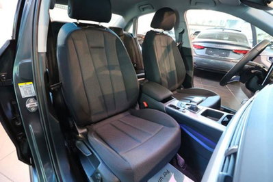 Audi A4 35 2.0 tfsi mhev Business Advanced 150cv s-tronic (16)