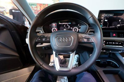 Audi A4 35 2.0 tfsi mhev Business Advanced 150cv s-tronic (20)