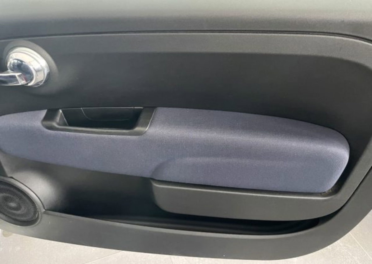 Fiat 500 1.0 Hybrid Club (10)