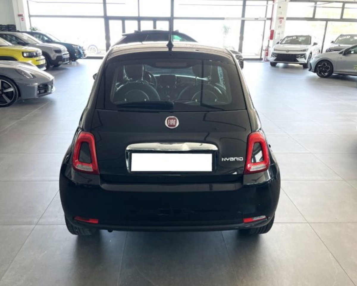 Fiat 500 1.0 Hybrid Club (4)