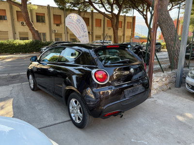Alfa Romeo MiTo 1.3 JTDm 16V 90 CV Distinctive (15)