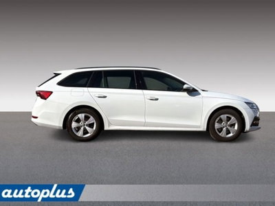 Skoda Octavia Station Wagon 2.0 TDI EVO SCR 150 CV DSG 4x4 Wagon Executive (12)