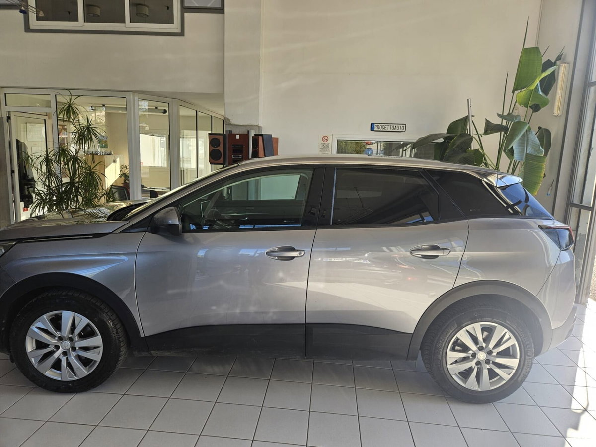 Peugeot 3008 BlueHDi 130 S&S Allure (3)