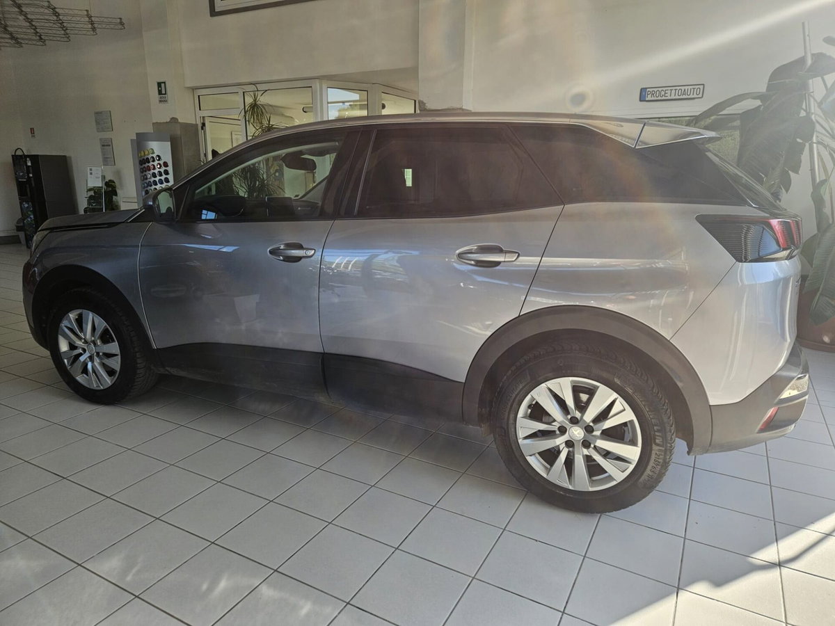 Peugeot 3008 BlueHDi 130 S&S Allure (4)