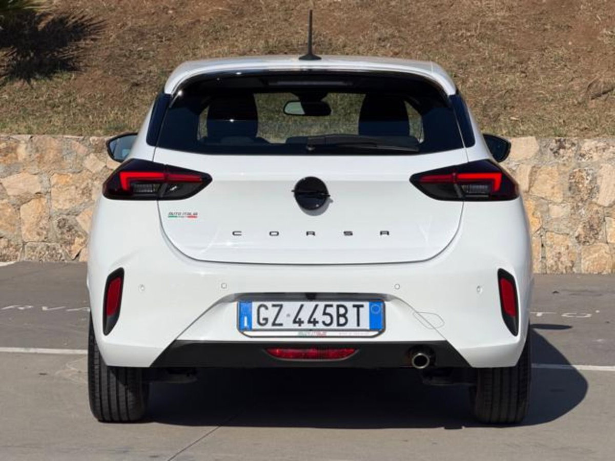 Opel Corsa 1.2 100 CV GS Line (7)