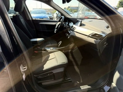 BMW X1 sDrive18d Business Advantage (18)