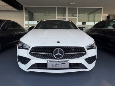 Mercedes-Benz CLA Shooting Brake 200 d Automatic Shooting Brake Premium (2)