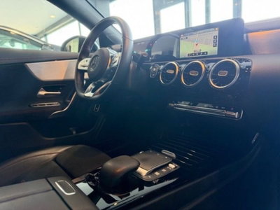 Mercedes-Benz CLA Shooting Brake 200 d Automatic Shooting Brake Premium (9)