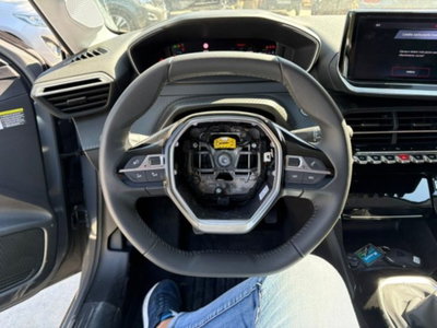 Peugeot 208 1.2 hybrid Active 100cv e-dcs 6 (12)