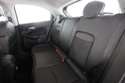 Fiat 500X 1.3 T4 150 CV DCT Cross (11)