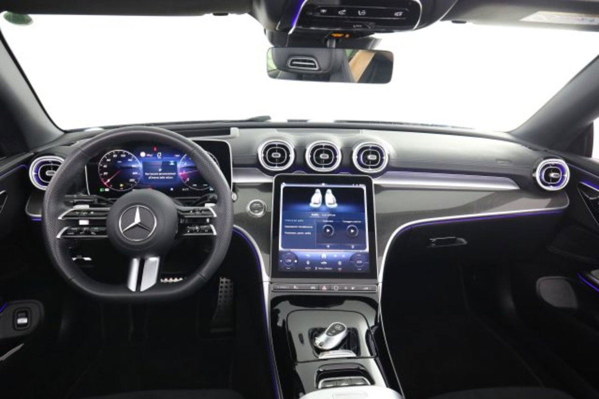 Mercedes-Benz CLE Cabrio 200 AMG Line Premium auto (5)