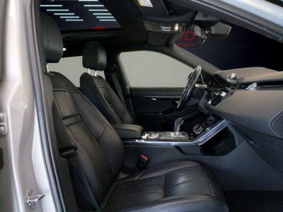 Land Rover Range Rover Evoque 2.0D I4-L.Flw 150 CV AWD Auto HSE (18)