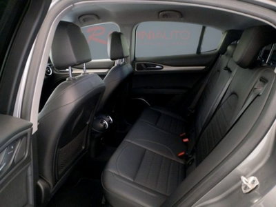 Alfa Romeo Stelvio Stelvio 2.2 Turbodiesel 190 CV AT8 Q4 Sprint (17)