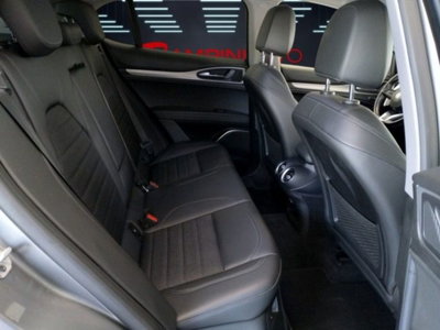 Alfa Romeo Stelvio Stelvio 2.2 Turbodiesel 190 CV AT8 Q4 Sprint (18)