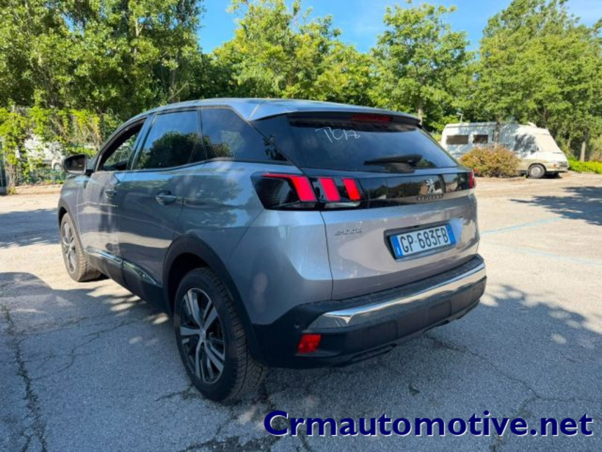 Peugeot 3008 BlueHDi 130 S&S EAT8 Allure Pack (4)