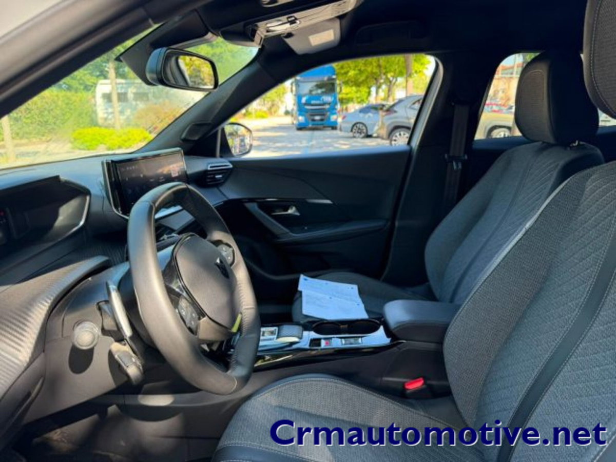 Peugeot 2008 BlueHDi 130 S&S EAT8 Allure Pack (5)