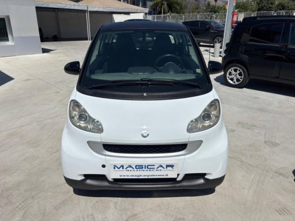 smart Fortwo 1000 52 kW coupé pure (2)