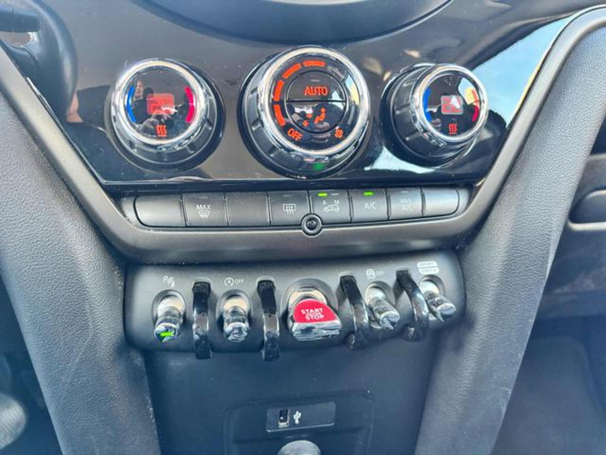 MINI Mini Countryman 2.0 Cooper D Hype Countryman ALL4 Automatica (12)