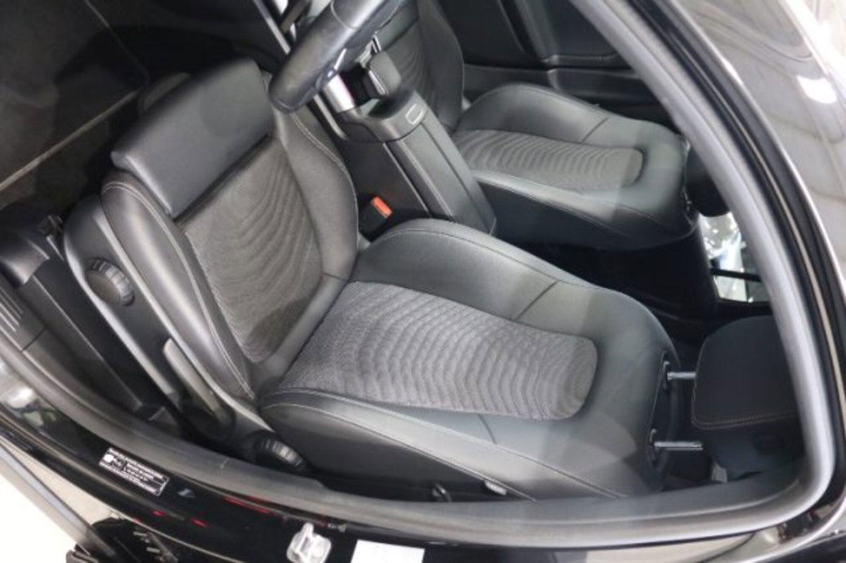 Mercedes-Benz GLA SUV 200 d Automatic Sport Plus (10)