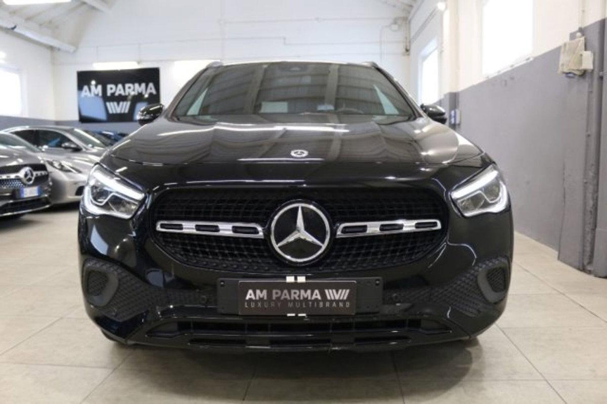 Mercedes-Benz GLA SUV 200 d Automatic Sport Plus (2)