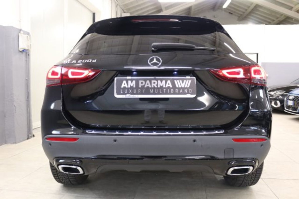 Mercedes-Benz GLA SUV 200 d Automatic Sport Plus (5)