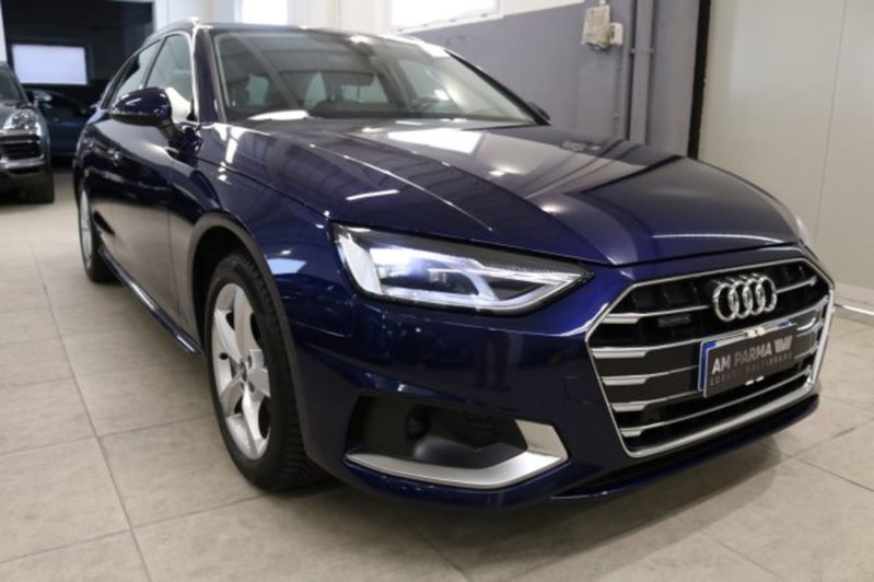 Audi A4 40 TDI quattro S tronic Business Advanced