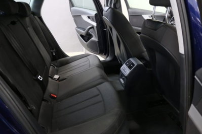 Audi A4 40 TDI quattro S tronic Business Advanced (18)