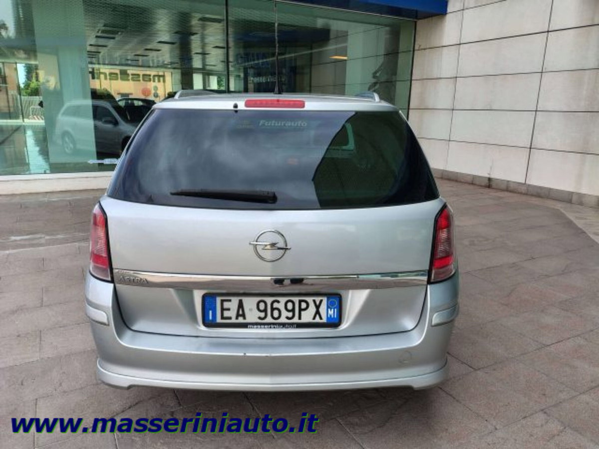 Opel Astra Station Wagon 1.6 115CV Sports Cosmo (4)
