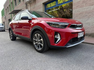 Kia Stonic 1.0 T-GDi 100 CV MHEV iMT Style usata