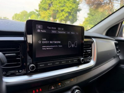 Kia Stonic 1.0 T-GDi 100 CV MHEV iMT Style (14)