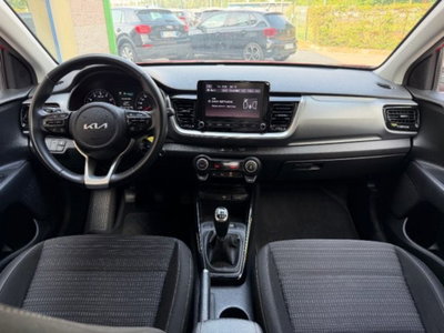 Kia Stonic 1.0 T-GDi 100 CV MHEV iMT Style (16)