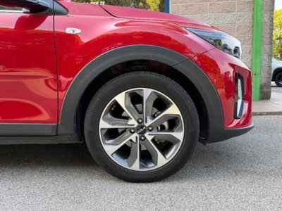 Kia Stonic 1.0 T-GDi 100 CV MHEV iMT Style (3)