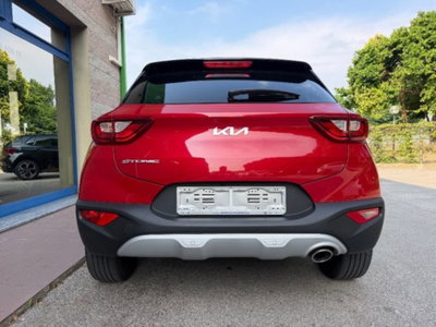 Kia Stonic 1.0 T-GDi 100 CV MHEV iMT Style (6)