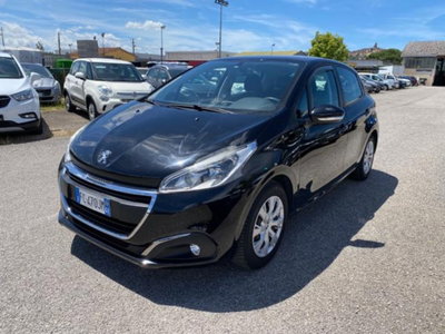 Peugeot 208 82 5 porte Active usata