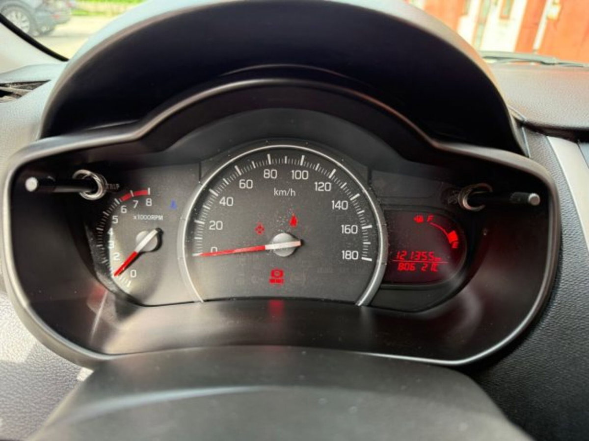 Suzuki Celerio 1.0 Easy (10)