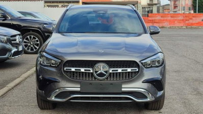 Mercedes-Benz GLA SUV 180 Automatic Sport (2)