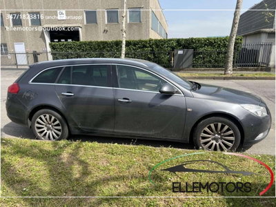 Opel Insignia Station Wagon CDTI 160CV Sports Cosmo (5)