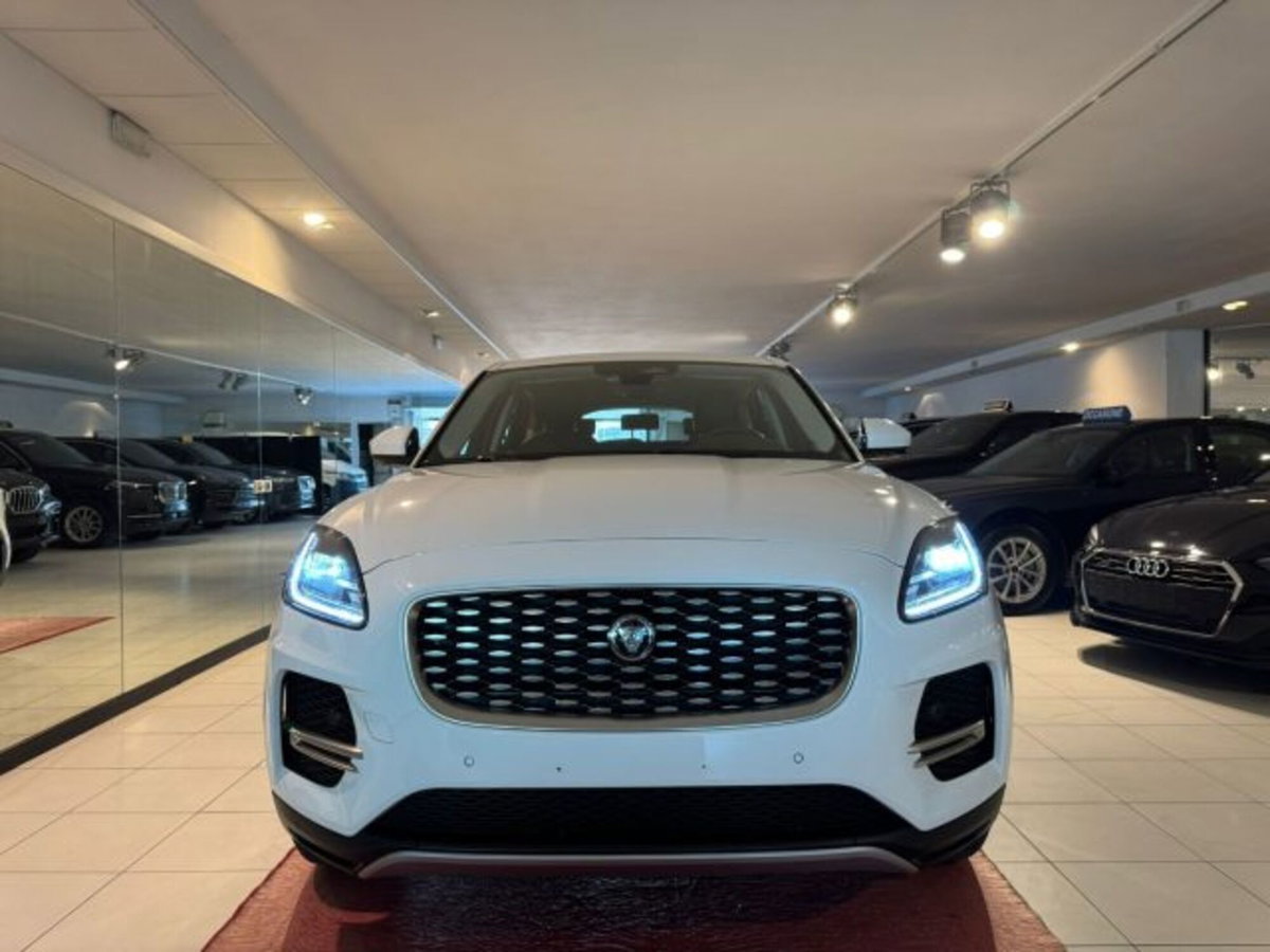 Jaguar E-Pace 2.0d i4 mhev R-Dynamic S awd 163cv auto (2)