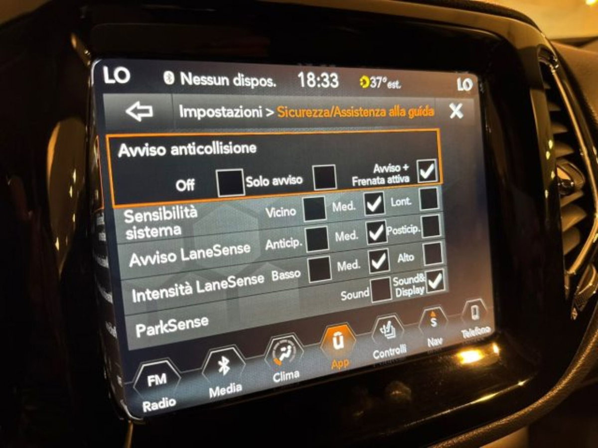 Jeep Compass 2.0 Multijet II aut. 4WD Limited (16)