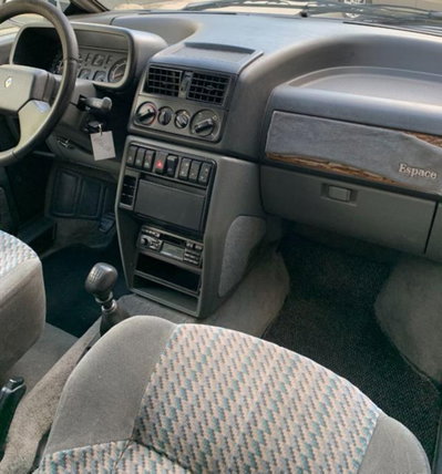 Renault Espace 2.0i cat RT (11)