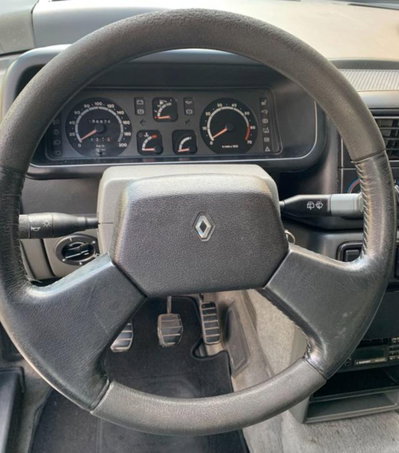 Renault Espace 2.0i cat RT (7)