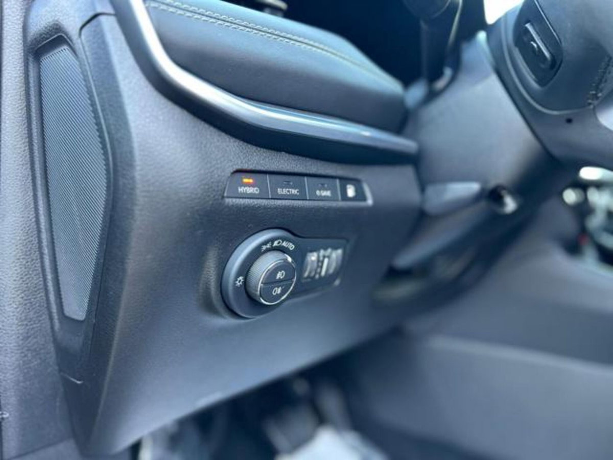 Jeep Compass 1.3 T4 190CV PHEV AT6 4xe Limited (15)