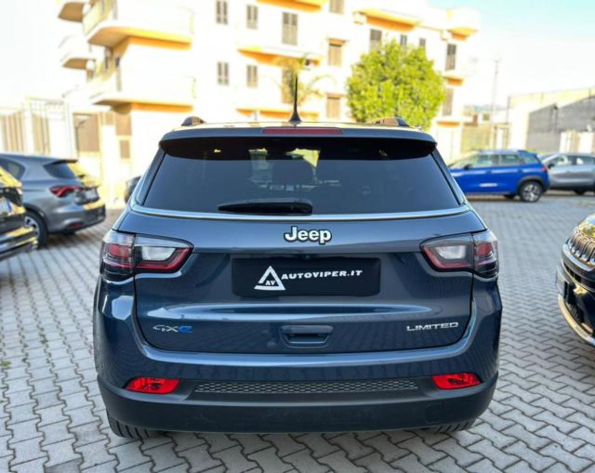 Jeep Compass 1.3 T4 190CV PHEV AT6 4xe Limited (5)