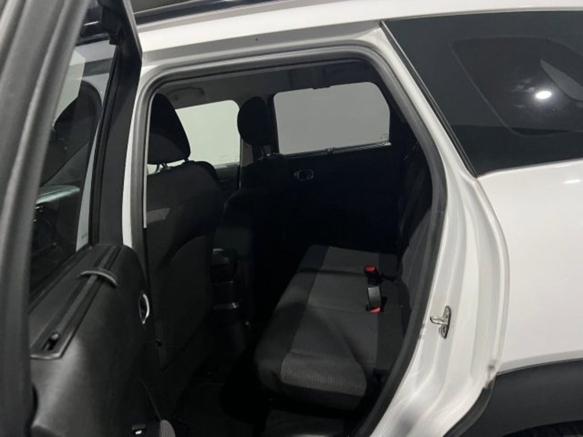 Citroen C3 Aircross PureTech 82 Feel (11)