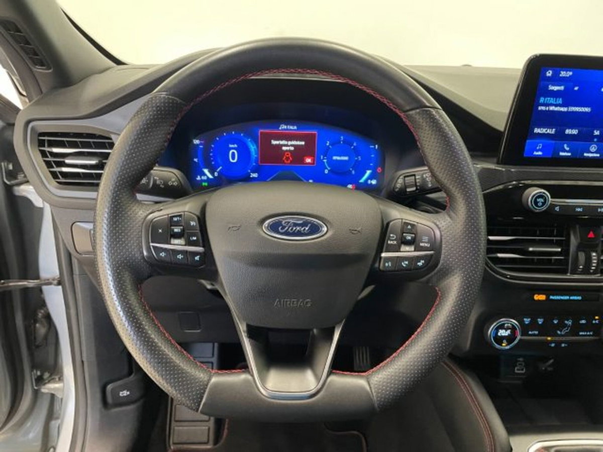 Ford Kuga 1.5 EcoBlue 120 CV 2WD ST-Line (16)