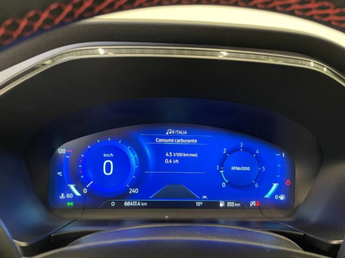 Ford Kuga 1.5 EcoBlue 120 CV 2WD ST-Line (5)