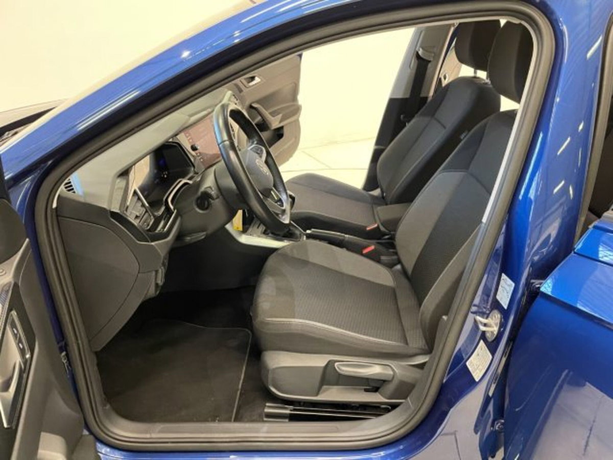 Volkswagen Taigo 1.0 tsi Life 95cv (6)