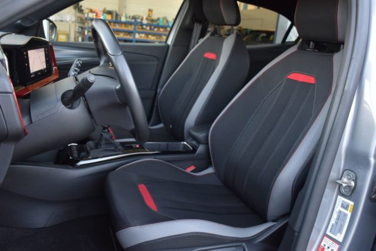 Opel Mokka 1.5 diesel GS Line (8)