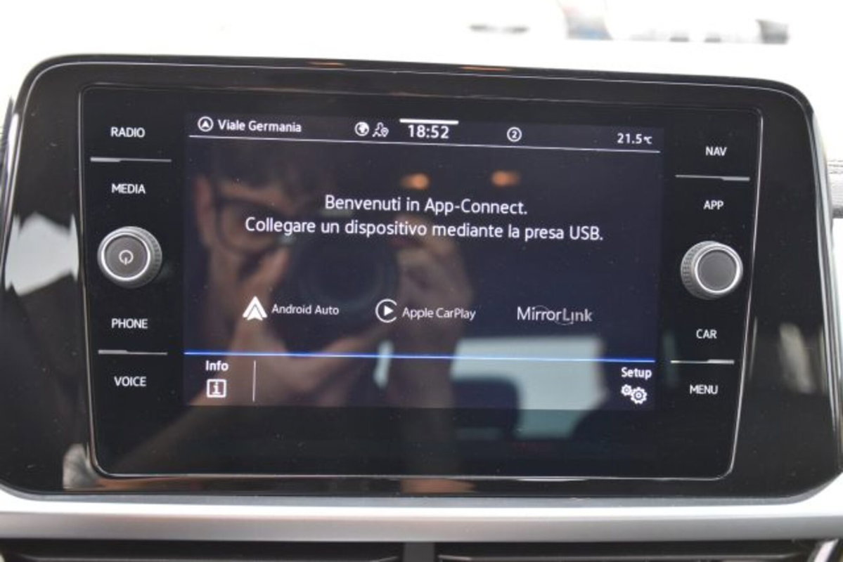 Volkswagen T-Roc 2.0 tdi Life 115cv (10)