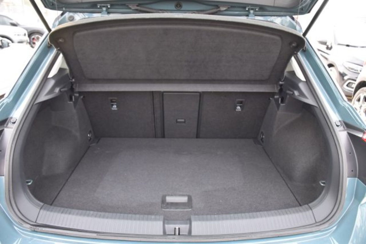 Volkswagen T-Roc 2.0 tdi Life 115cv (15)
